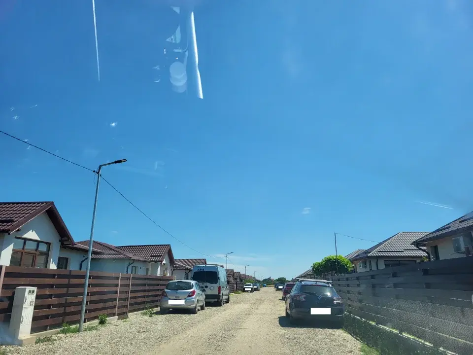 Teren 12300mp Balotești, str. Bisericii, utilități, POT 35%