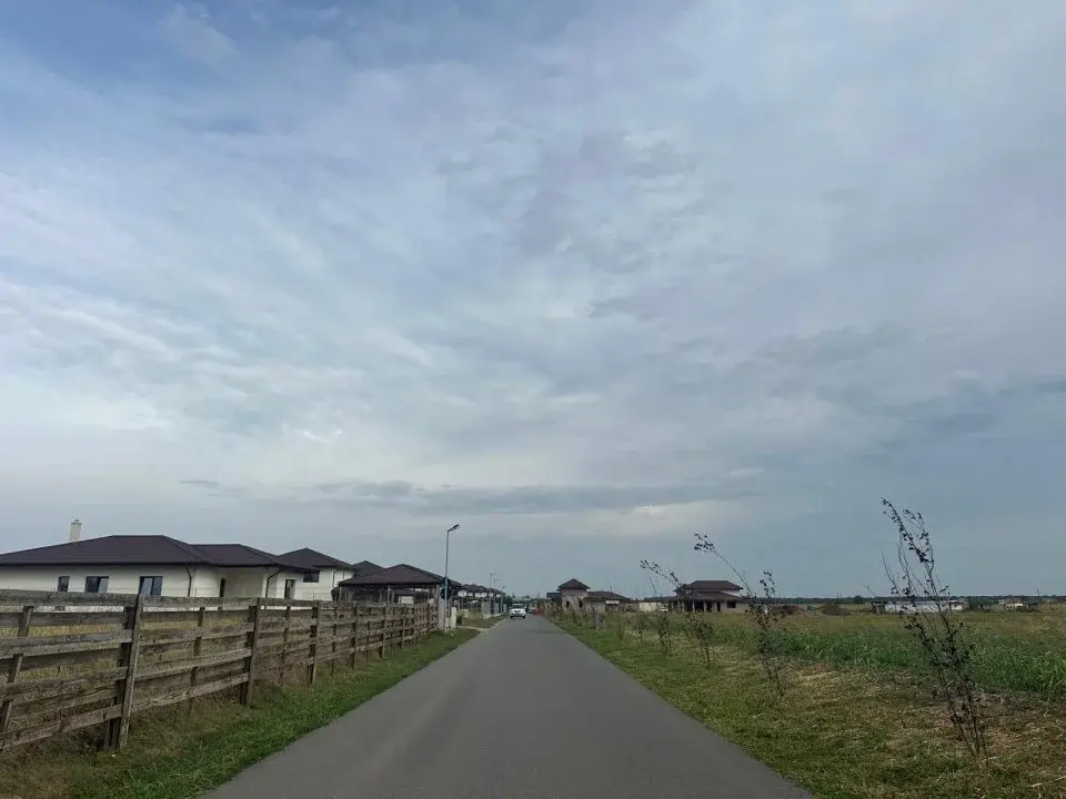 Teren de 10300 mp cu Utilități în Balotești, Ilfov – Ideal pentru Dezvoltare Rezidențială și Servicii