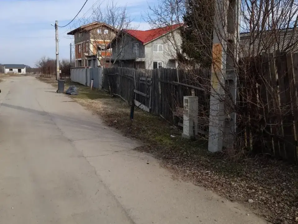 Teren 1730mp, Corbeanca-Tamași, utilități, str. asfaltată